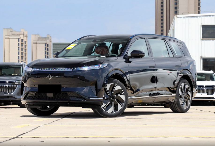 预算20万买家用SUV，这车六座，带“冰箱彩电沙发”咋样