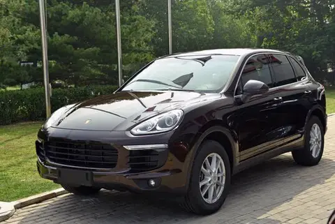 俄罗斯保时捷集体锁死:智能车的“远程开关”有多吓人?